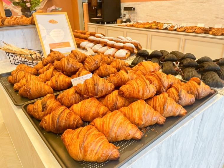 【島根県】大きなサクサククロワッサンや季節のフルーツパフェのお店など、新店舗が続々オープン