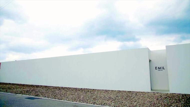 極上の時間がゆったり流れる真っ白なミニマルデザインホテル「EMIL NAKIJIN」（今帰仁村）