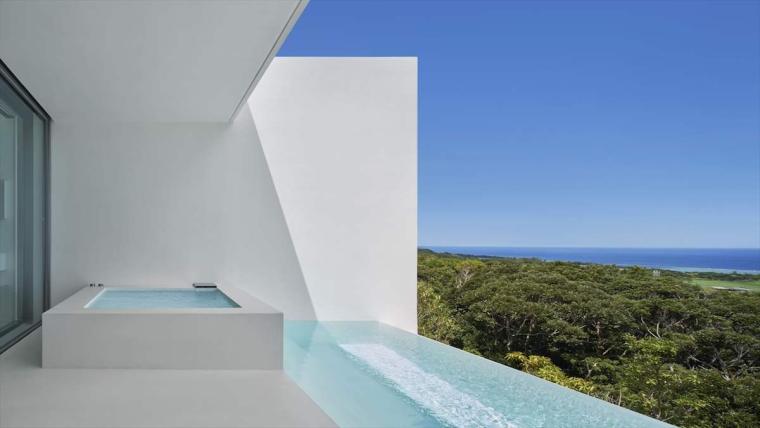 極上の時間がゆったり流れる真っ白なミニマルデザインホテル「EMIL NAKIJIN」（今帰仁村）