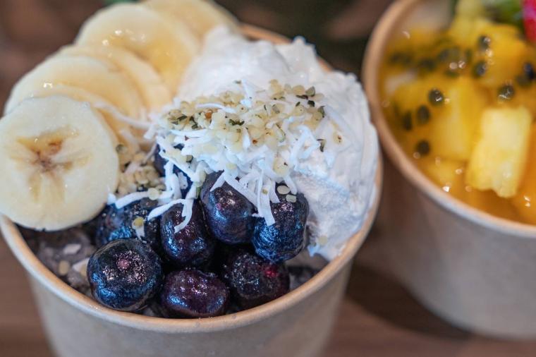 沖縄のスーパーフードで腸活！？伝統発酵食は美味しい“ギルティーフリー”スイーツ「ミキボウル by ōLū」（恩納村）