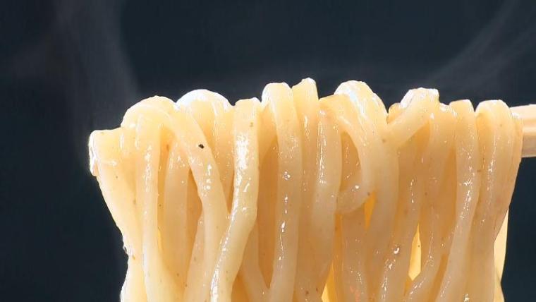 【静岡県静岡市・麺や厨】県内トップクラスの人気店で「うっ鶏そば」 春には新展開“フードホール”