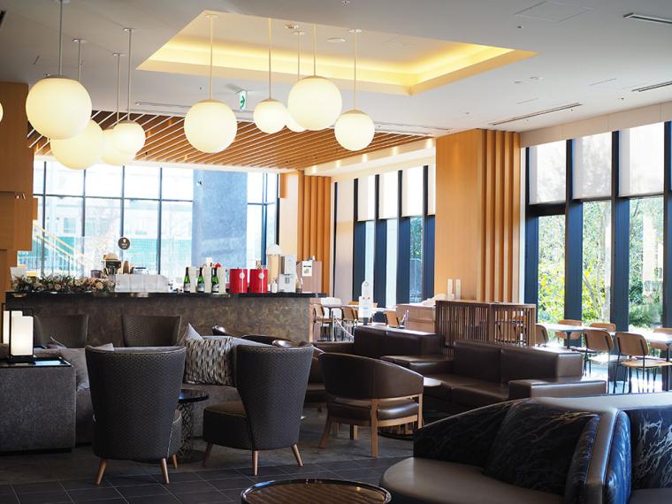 「梅小路ポテル京都」カフェ