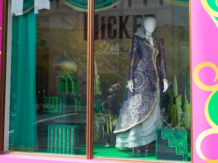 USJ「ウィキッド」衣装展示