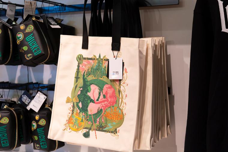 USJ「ウィキッド」グッズ