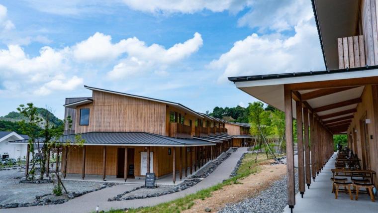 VISONで多彩なグルメや薬草湯を堪能する