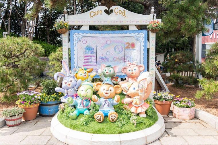 ダッフィー誕生から20周年をお祝い！東京ディズニーシー「ダッフィー&フレンズ20周年：カラフルハピネス」