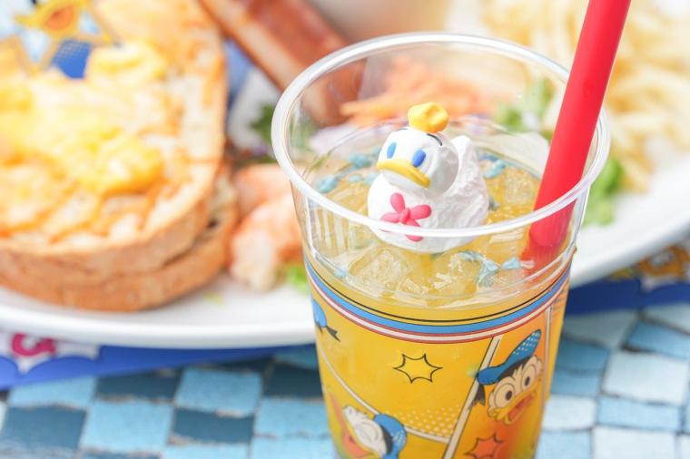 東京ディズニーランド「ドナルドのクワッキー・ダック！ダック！ダックシティ！」