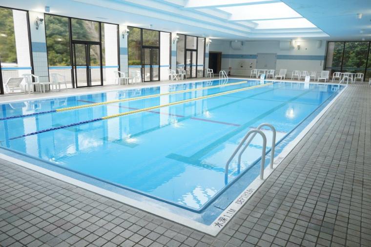 レトロゴージャスな温浴テーマパークも！東京駅から 1 時間半のオアシス「インターナショナルリゾートホテル 湯楽城」宿泊体験記