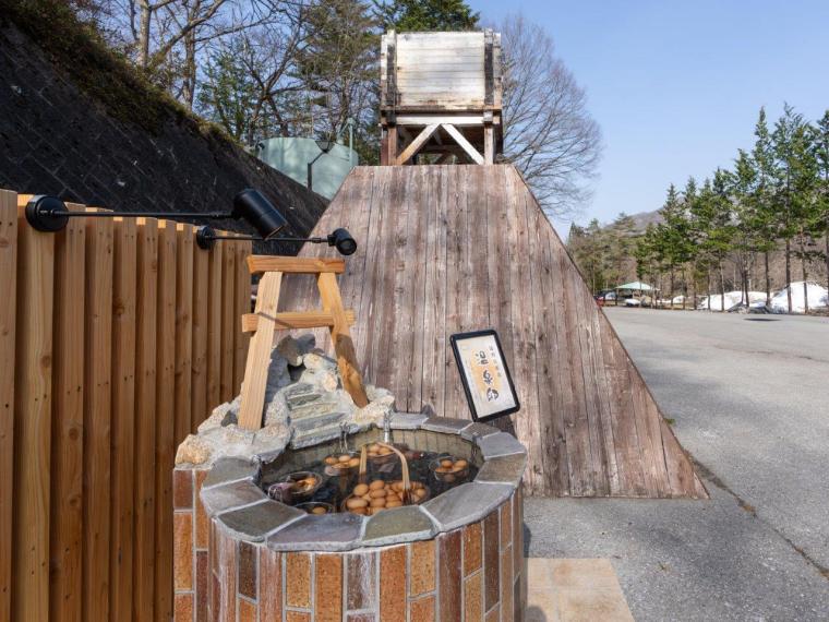 「亀の井ホテル 日光湯西川」がオールインクルーシブに！囲炉裏料理と温泉で元気がみなぎる滞在を 