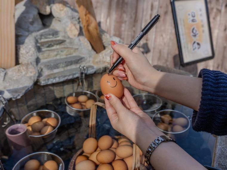 「亀の井ホテル 日光湯西川」がオールインクルーシブに！囲炉裏料理と温泉で元気がみなぎる滞在を 