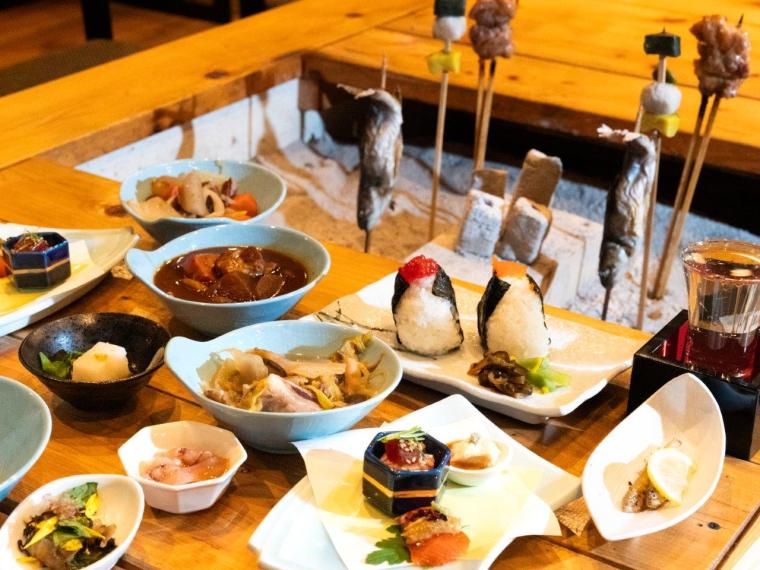 「亀の井ホテル 日光湯西川」がオールインクルーシブに！囲炉裏料理と温泉で元気がみなぎる滞在を 