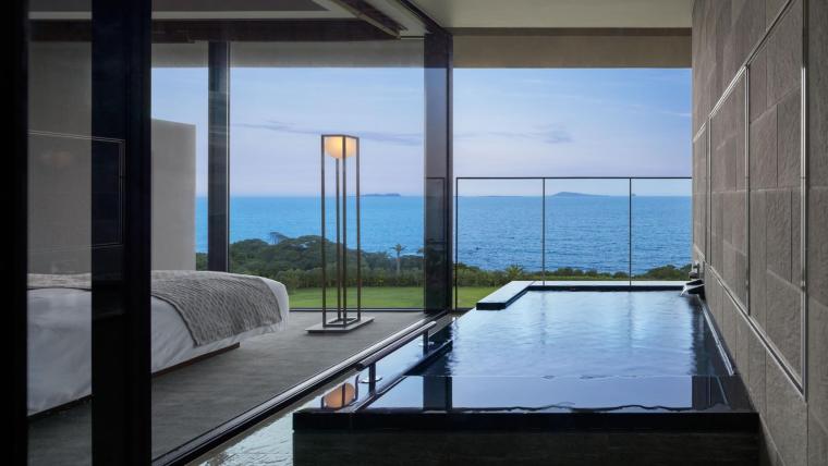 「五島リトリート ray by 温故知新」露天風呂