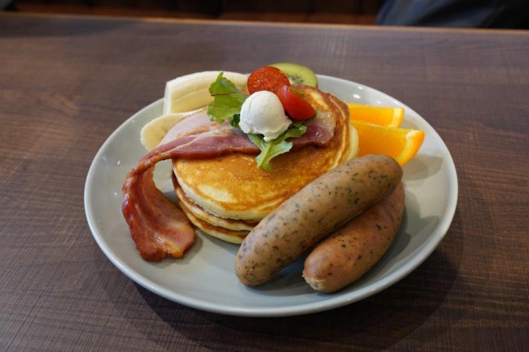 お部屋にシアター！ラウンジが使えて美容機器も借り放題の「THE LIVELY 東京麻布十番」で女子会＆推し活