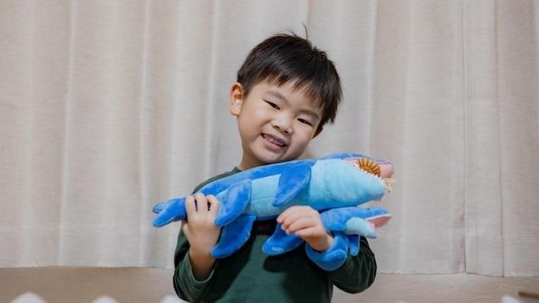 町全体が「恐竜ワールド」！日本屈指の発見がざくざくの博物館をたっぷり満喫するポイントを獣医師ママライターが解説｜北海道・むかわ町「穂別博物館」