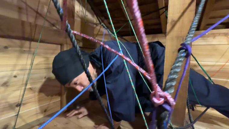 遊んで学ぶNINJA体験！手裏剣投げ、脱出ゲーム、仕掛けいっぱいのからくり屋敷「高岡忍者屋敷」