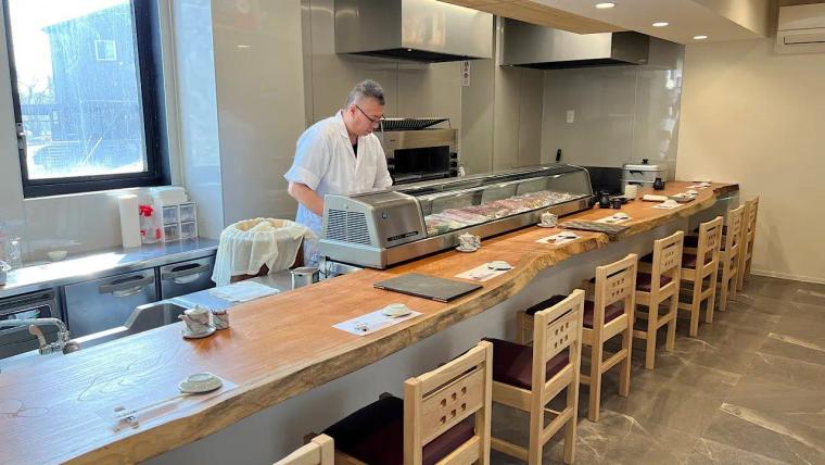 子供が騒いでも安心！【寿し さわ田】この道30年の大将が腕をふるう、富山駅近の回らないお寿司屋さん