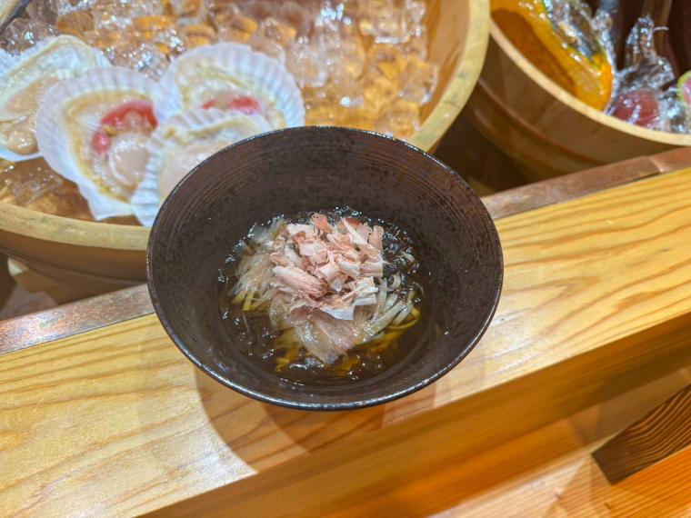 島根県出雲市、藁焼きの鰹のたたきと天麩羅が絶品の和食料理店。コスパ最強のコース料理を満喫してきました！