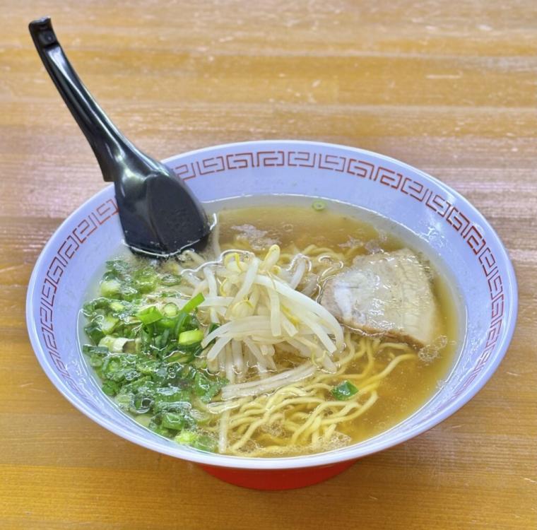 鳥取県のご当地グルメ「牛骨ラーメン」名店5選！3世代続く老舗店や、ミシュランに乗った人気店も！