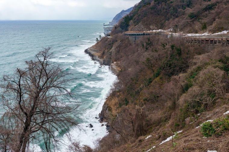 親不知コミュニティロード