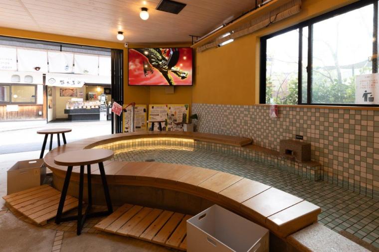 足湯カフェ坊っちゃん