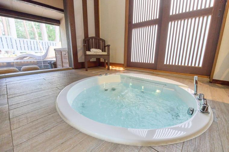 グランピングヴィラハンズ河口湖