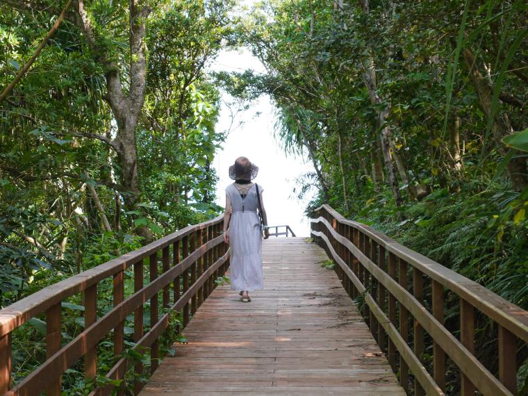 「ASBO STAY HOTEL」KINサンライズビーチへ