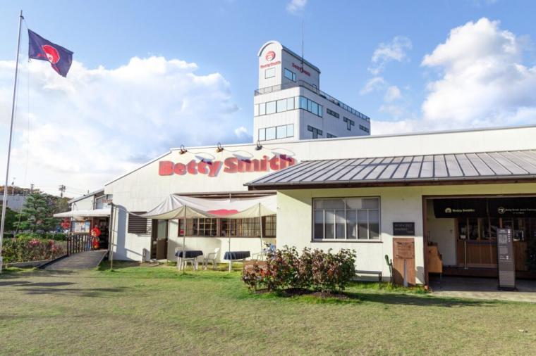「BettySmith」日本最古のジーンズ工場