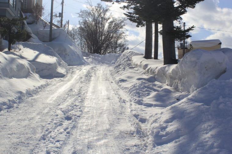「人はなぜ海の見える坂を登るのか」爽快感のある景色…難易度別の“坂”レポ【北海道・小樽】