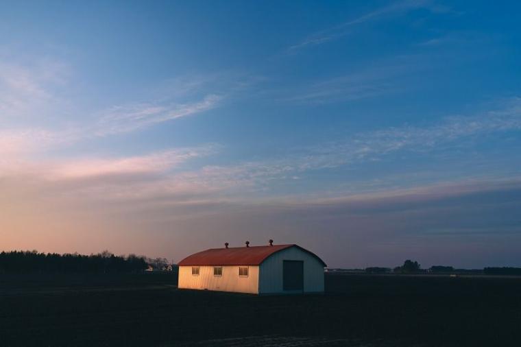 【北海道の絶景】やわらかく、優しい。春間近の十勝平野で見た、彩りの始まり／地元カメラマンの写真13枚