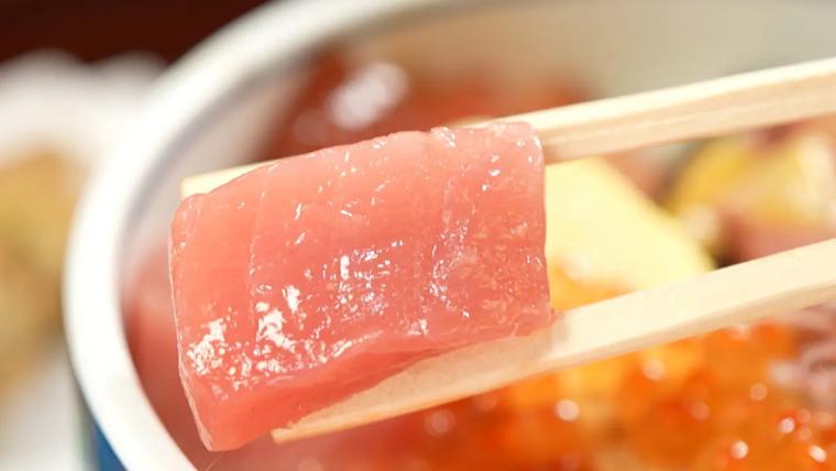 居酒屋だけど豪華ランチが魅力! 富山市清水町【魚楽】魚と肉から選べる贅沢どんぶりセット