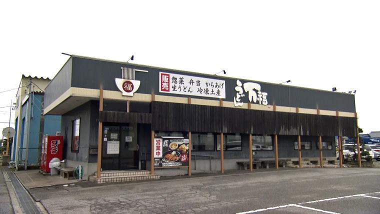 うどんもごはんも大盛りで追加料金なし！通うほどオトクに満腹な射水のうどん＆定食の店「うどん万福」