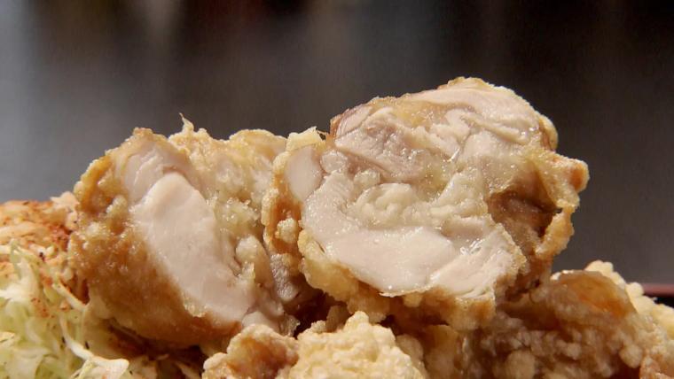 うどんもごはんも大盛りで追加料金なし！通うほどオトクに満腹な射水のうどん＆定食の店「うどん万福」