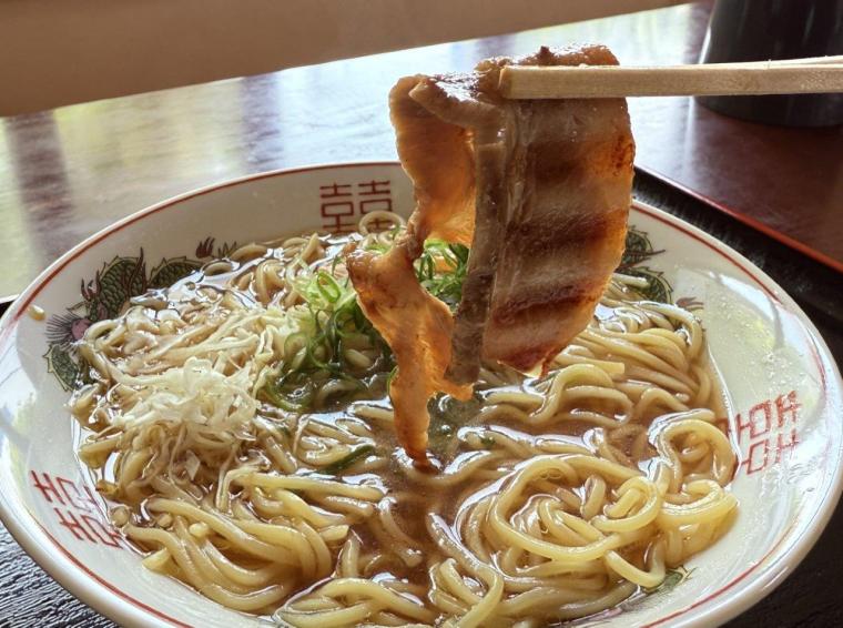 うどん店のこだわりラーメンが絶品！「三里うどん本舗」高知市五台山