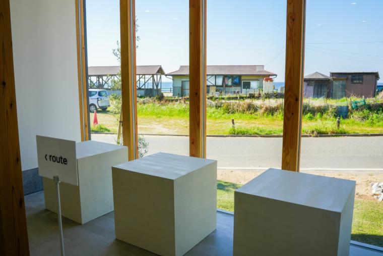 鳥取県岩美町に海と自然を活かした新観光スポットが登場！オーシャンビューのカフェ＆ギャラリーがある海の家