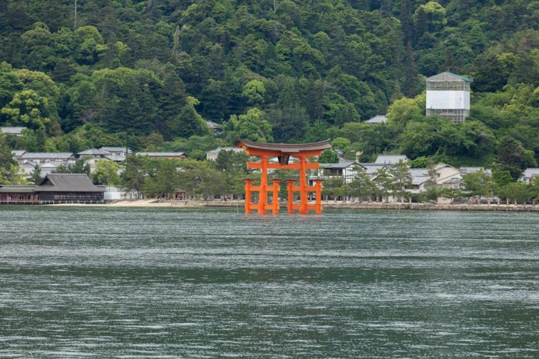 SNS 映えが狙える！押さえておきたい宮島観光スポット＆食べ歩きグルメモデルコース
