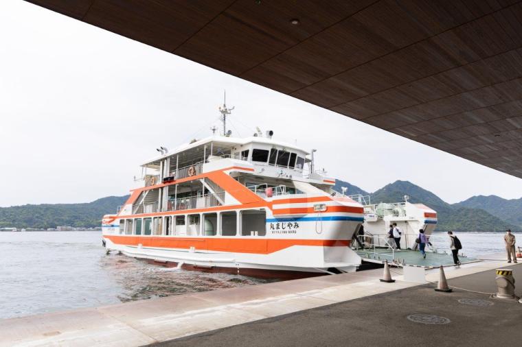 SNS 映えが狙える！押さえておきたい宮島観光スポット＆食べ歩きグルメモデルコース