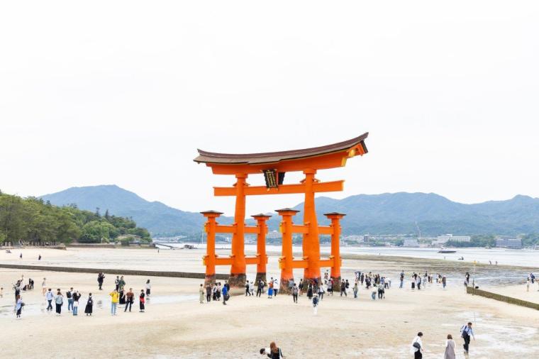 SNS 映えが狙える！押さえておきたい宮島観光スポット＆食べ歩きグルメモデルコース