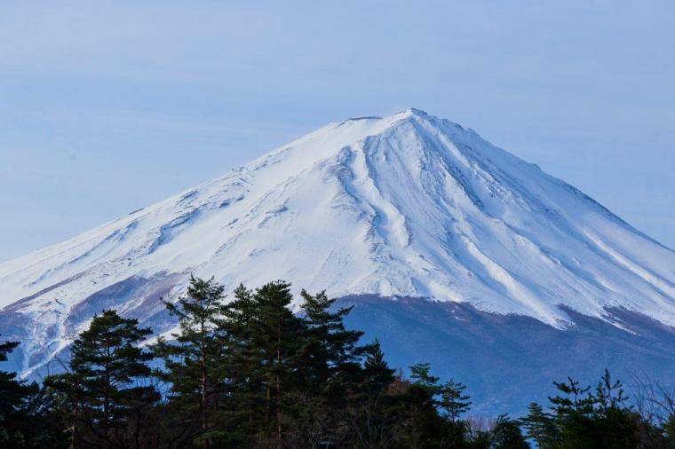 アワードの常連宿「大池ホテル」で富士山の絶景と温泉、そして山梨の魅力を発掘する滞在を 