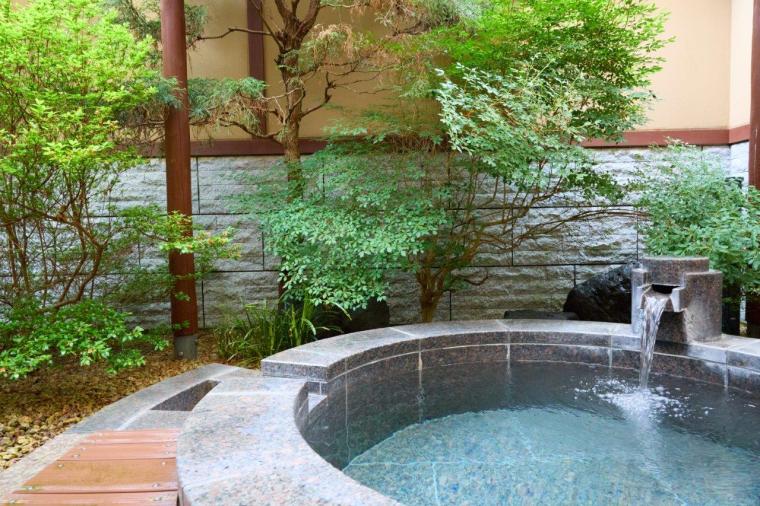 アワードの常連宿「大池ホテル」で富士山の絶景と温泉、そして山梨の魅力を発掘する滞在を 