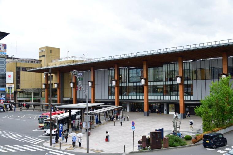 しなの鉄道観光列車「ろくもん」