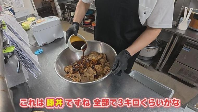 ホテル人気朝食バイキングの裏側に潜入！「何杯でも食べられる」イクラのおいしさの秘密は？【今日ドキッ！】