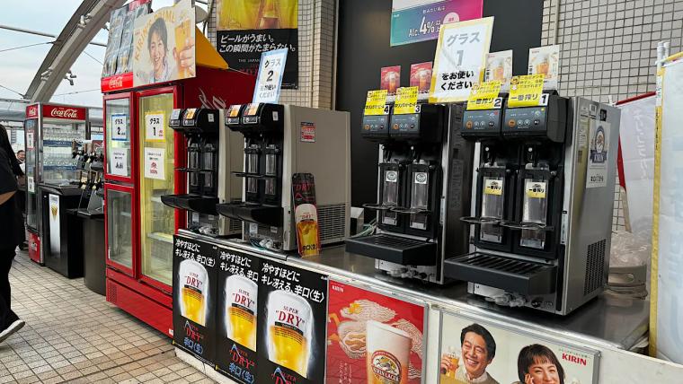 富山城見下ろすガーデンテラスで乾杯！【ANA クラウンプラザホテル富山 ビアガーデン】11 種類のビール＆パワフルなお肉とアジアンビュッフェ