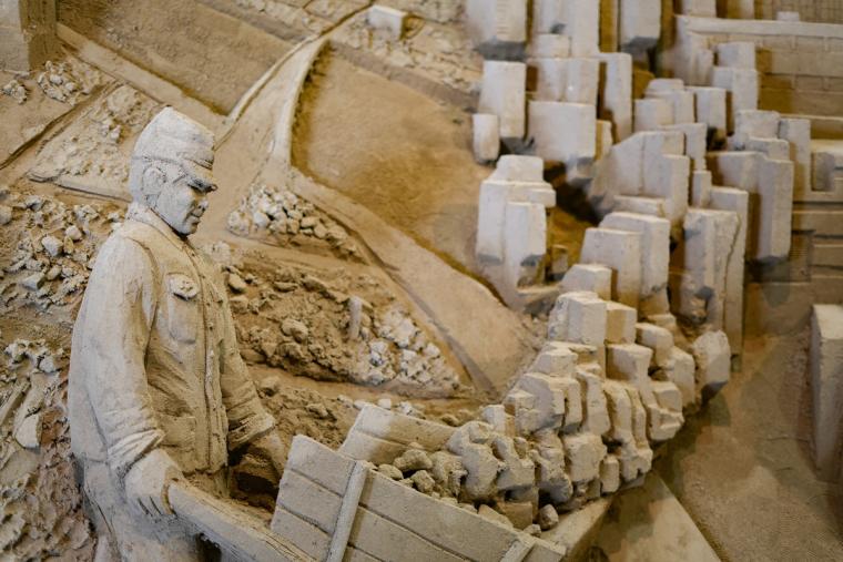 砂で造られた世界遺産。鳥取県にある、世界で唯一の「砂の美術館」で、日本がテーマの展示がスタート！