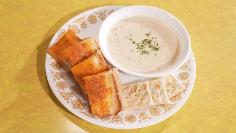 沖縄の雨の日の楽しみ方！人気カフェ巡りやホテルで楽しむエンジョイステイ！