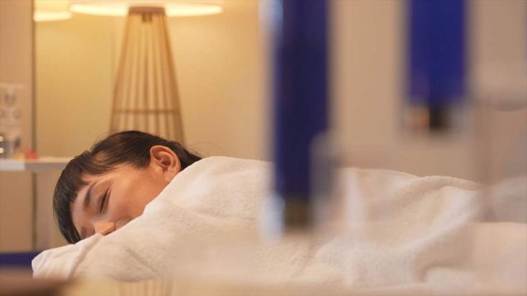 沖縄在住モデル武智志穂がめぐる宮古島の旅。リゾートホテルから島スイーツまでご褒美時間！【ウィンウィン放送 1000 回記念】