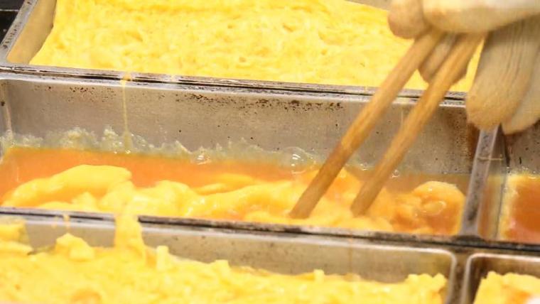 【沼津港グルメ】“幸せの”たまご焼き専門店と人気ラーメン店で見つけた意外な名物