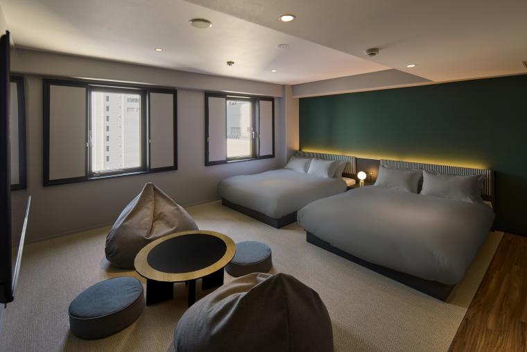 「BASE LAYER HOTEL 名古屋錦」ファミリールーム1