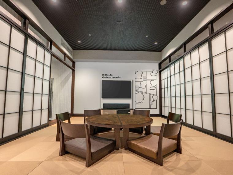 「IN THE LIBRARY hotel and books TOKOROZAWA」オルトジャパニーズ