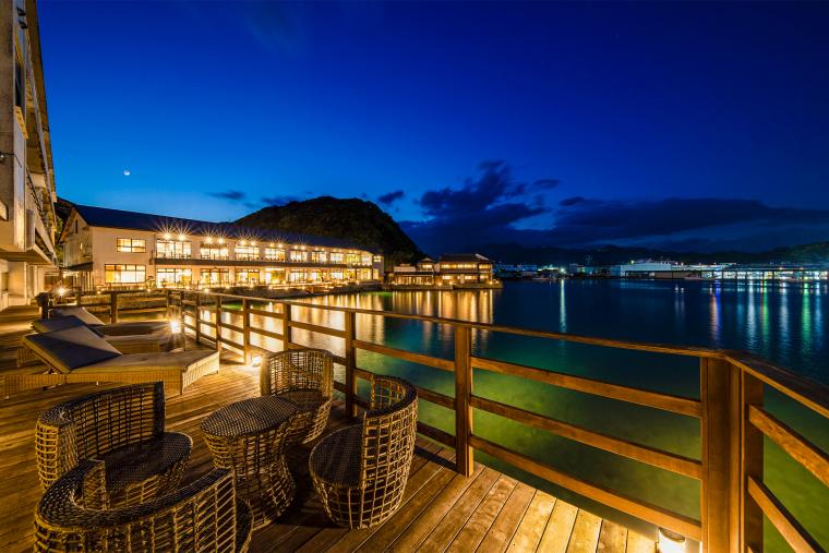 「TAOYA那智勝浦」デッキラウンジ