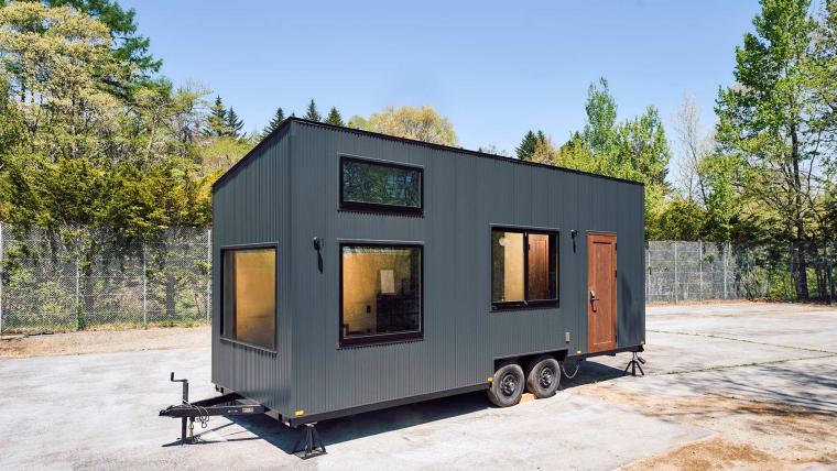 「YADOKARI VILLAGE 北軽井沢」ROADIE